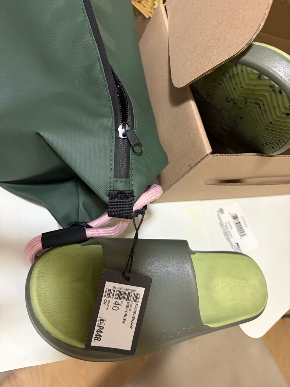 P448 Unisex Green Slide Sandals